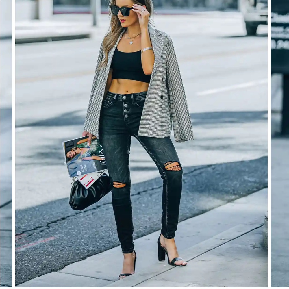 VICI - HIGH RISE DISTRESSED SKINNY JEAN